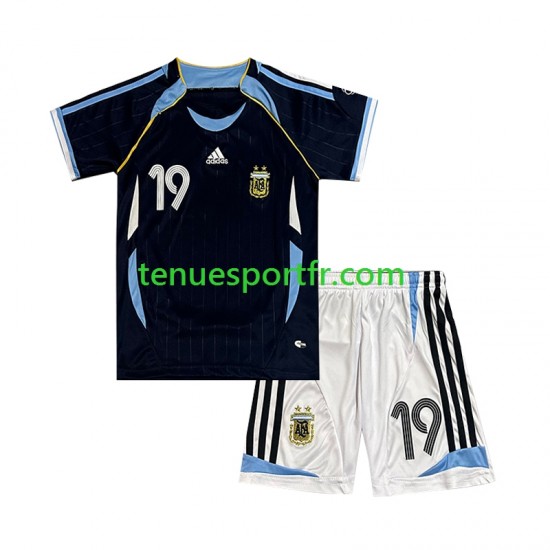 Kit Enfant Maillot Retro Extérieur Argentine Lionel Messi 19 2006 à Manches Courtes