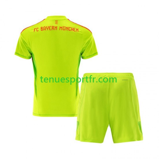 Kit Enfant Maillot Domicile Bayern Munich Gardien 2024-2025 à Manches Courtes