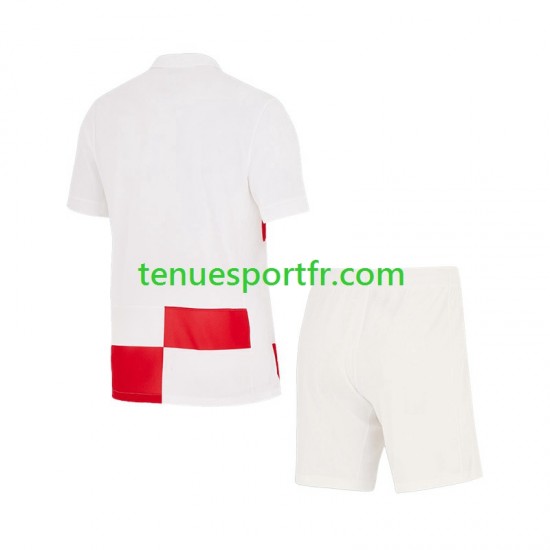 Kit Enfant Maillot Domicile Croatie Euro 2024 à Manches Courtes