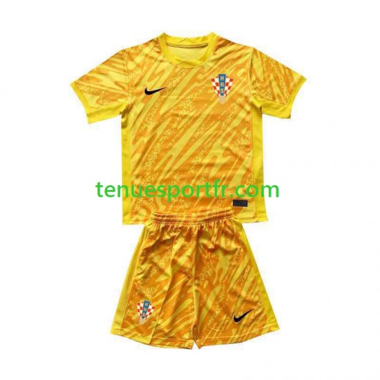 Kit Enfant Maillot Domicile Croatie Gardien Euro 2024 Jaune à Manches Courtes