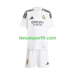 Kit Enfant Maillot Domicile Real Madrid 2024-2025 Blanc à Manches Courtes
