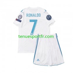 Kit Enfant Maillot Retro Domicile Real Madrid Cristiano Ronaldo 7 2017 à Manches Courtes