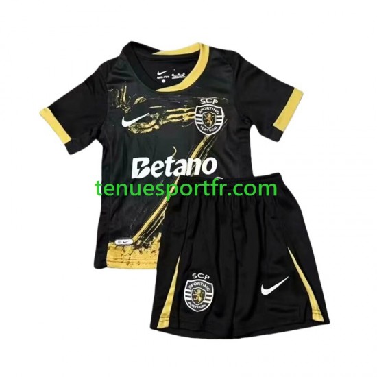 Kit Enfant Maillot Quatrième Sporting CP 2024-2025 à Manches Courtes