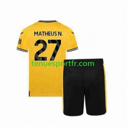 Kit Enfant Maillot Domicile Wolverhampton Wanderers Matheus Nunes 27 2023-2024 à Manches Courtes