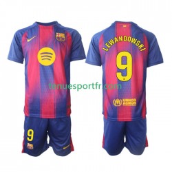 Kit Enfant Maillot Domicile FC Barcelone Robert Lewandowski 9 2025-2026 à Manches Courtes