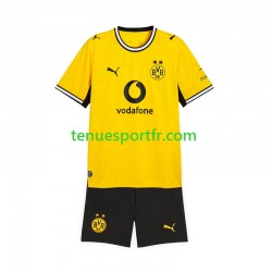 Kit Enfant Maillot Domicile Borussia Dortmund 2026-2027 à Manches Courtes